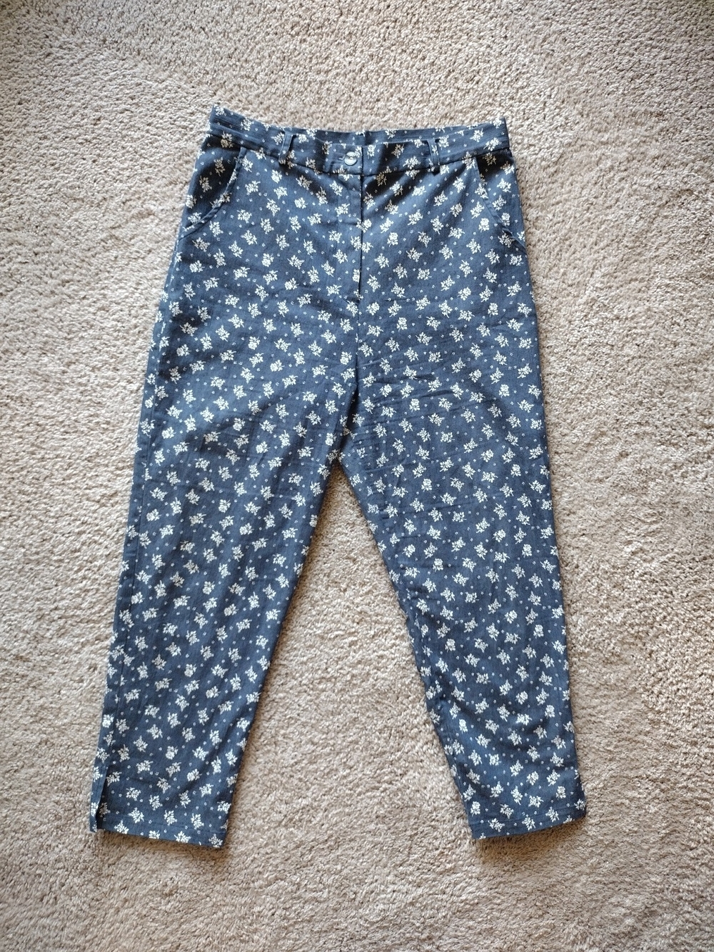 Tatyana XXL Navy with White Floral Pants